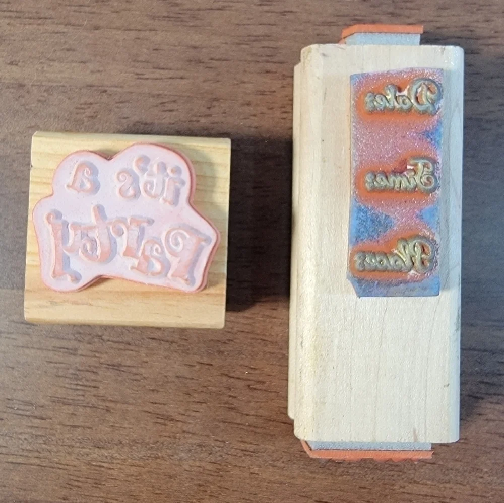 Lot of 2 wooden block rubber stamps for Party invitations